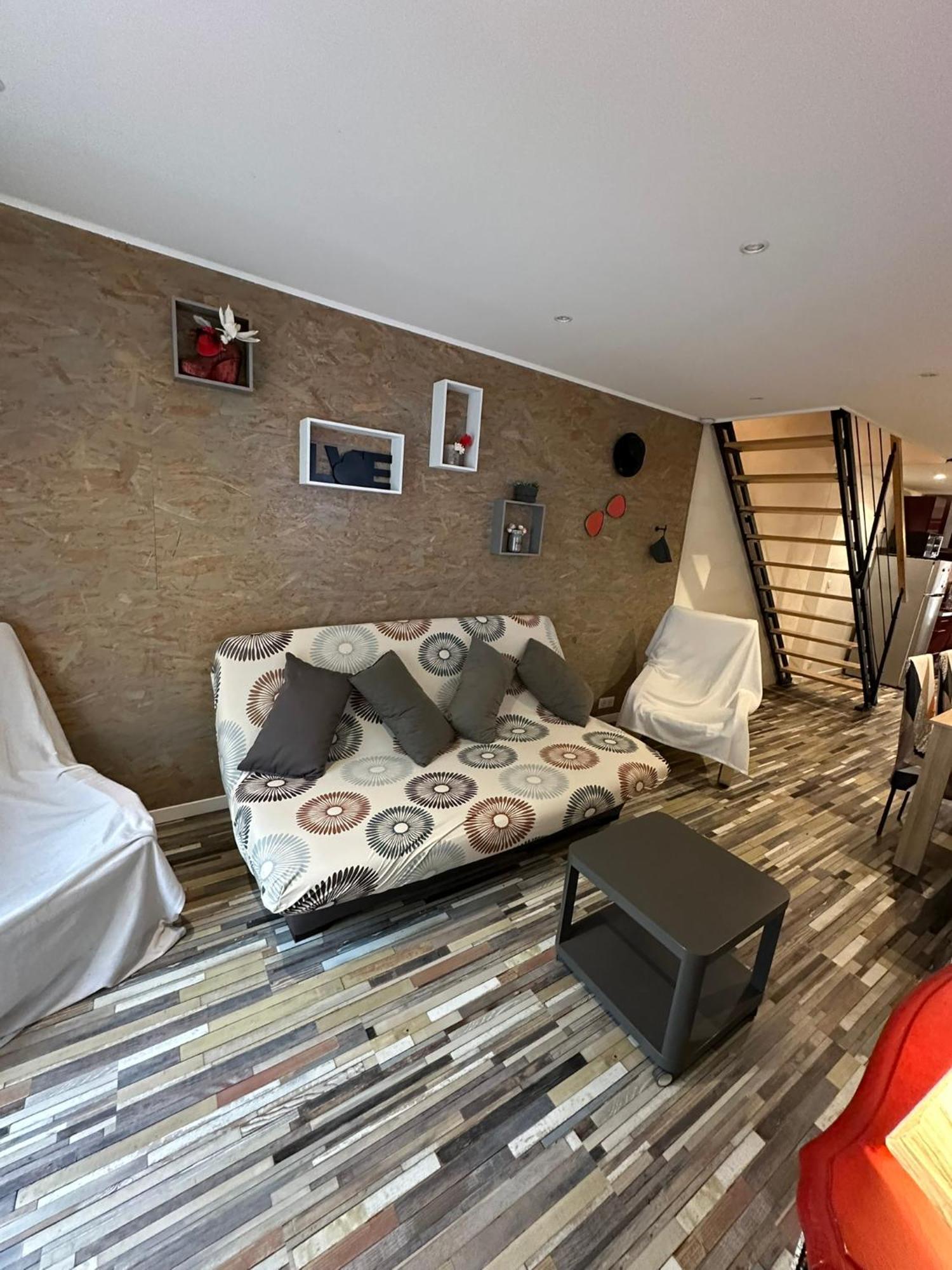 Loc'Apparts Beaumont-sur-Oise Luaran gambar